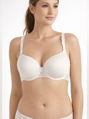 Chantelle White Lace Bra Molded Cups Underwire Feminine Classic Bridal Romantic